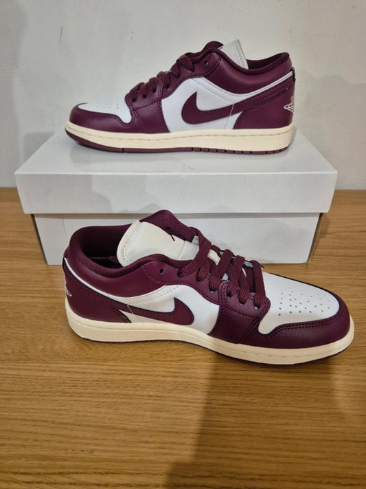 Nike Air Jordan 1 Low UK 3.5 - Premium Sneakers