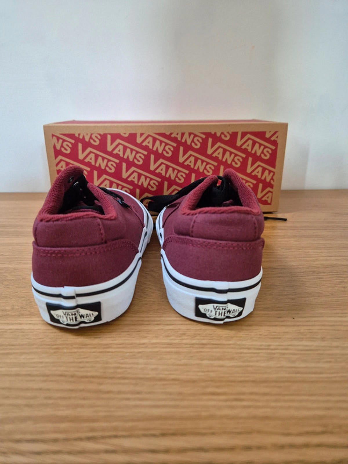 Vans Dark Reds UK 1