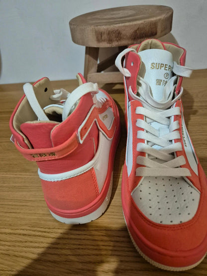 Superdry Mids in pink and white UK 5
