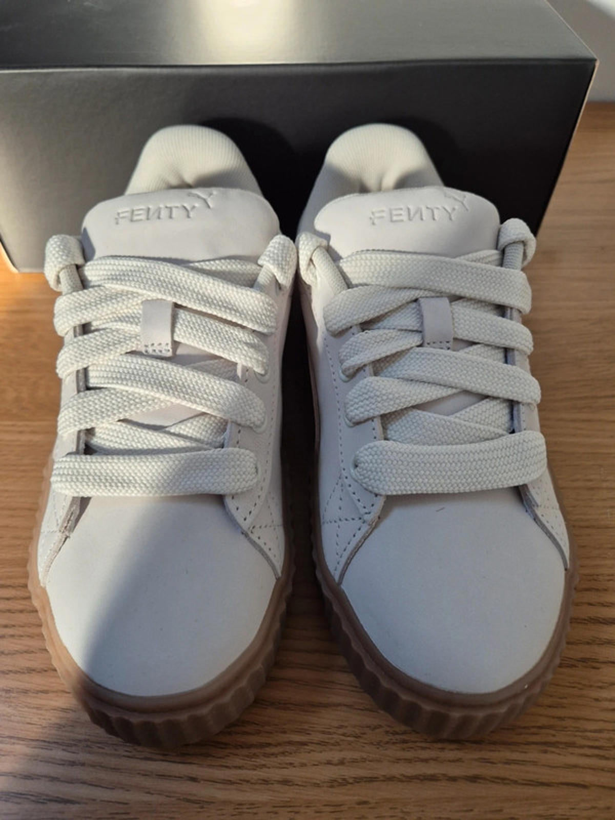 Puma Fenty Junior UK 2, Premium Trainers rrp £90 set price 👌