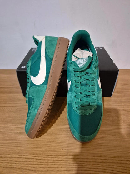 Nike Field General UK 5  green