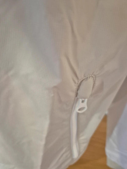 Nike WindRunner uk M beige/White rrp £89.99