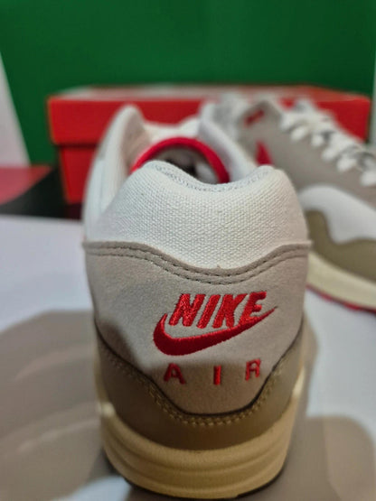Nike Air max 1 UK 7.5