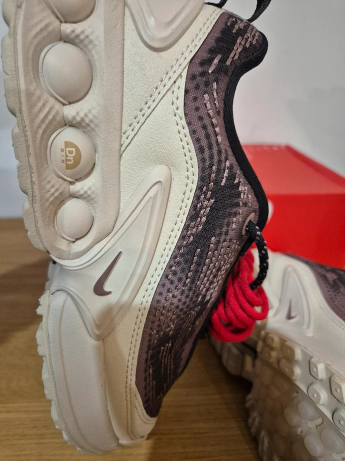 Nike Air Max DN SP UK 4.5  Brown/Beige