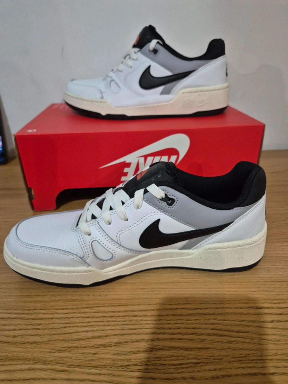 Nike Full Force Lo uk 7 white