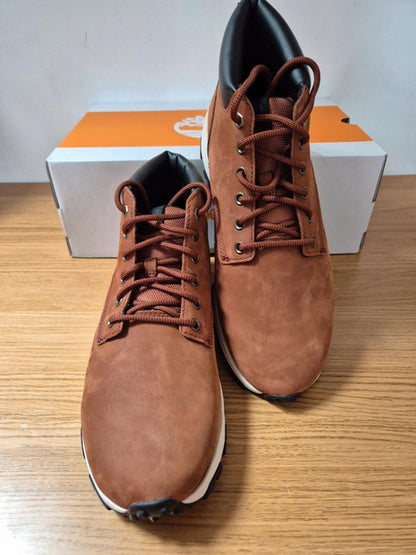Timberland Winsor Chukka Medium Brown  new with box rrp £140