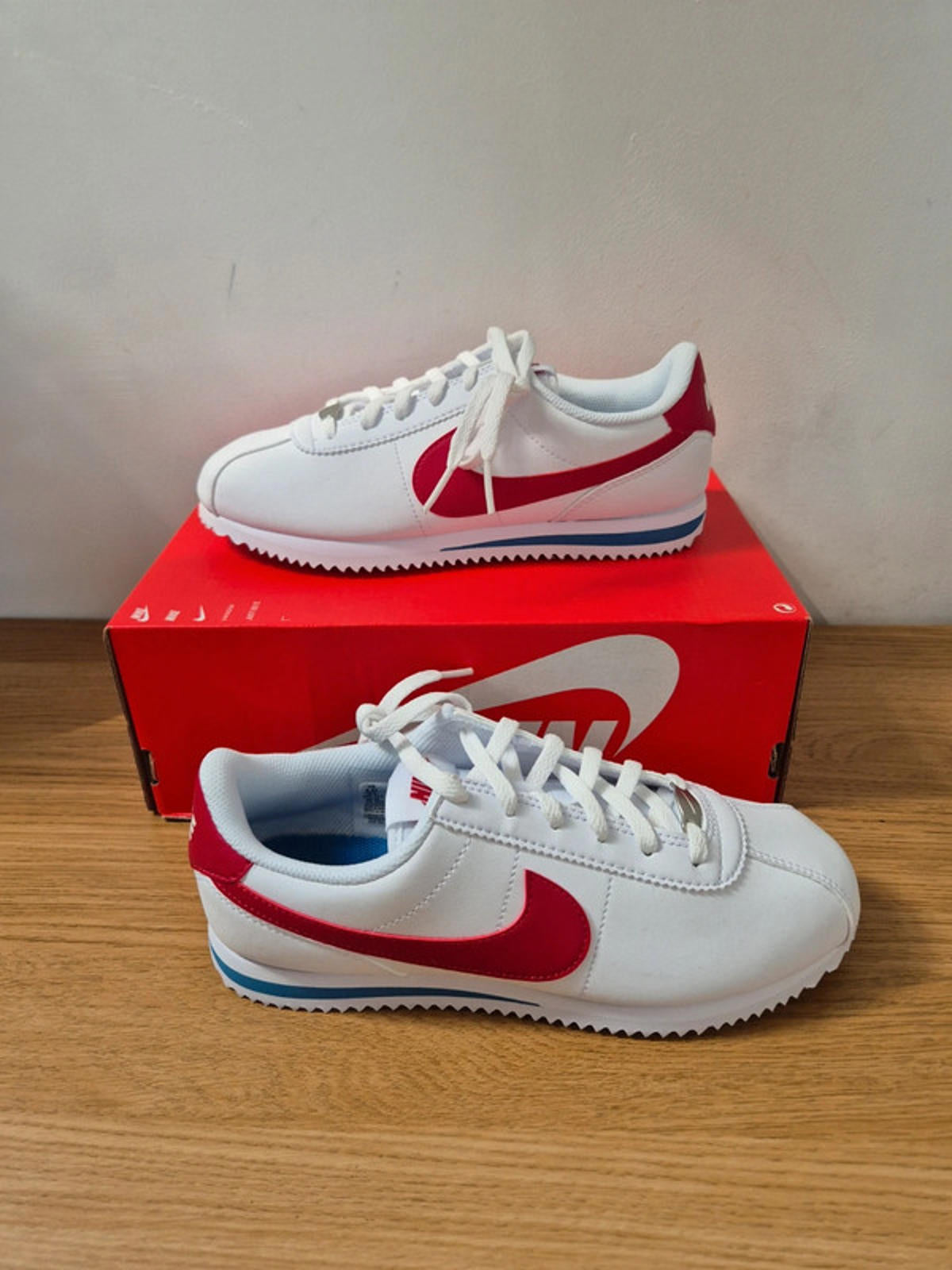 Nike Cortez UK 4 Junior white/Red