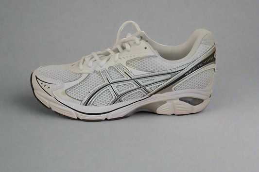 Asics GT-2160 white/Pure Silver UK 8.5 rrp £129.99