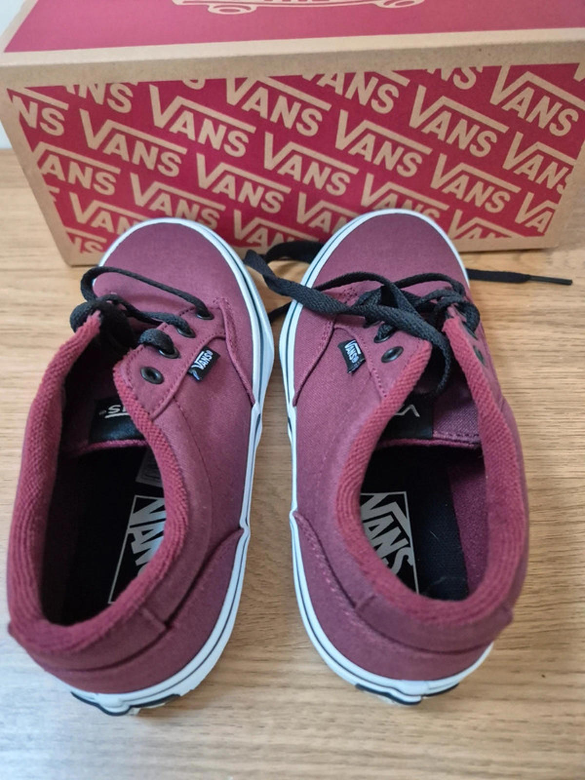 Vans Dark Reds UK 1