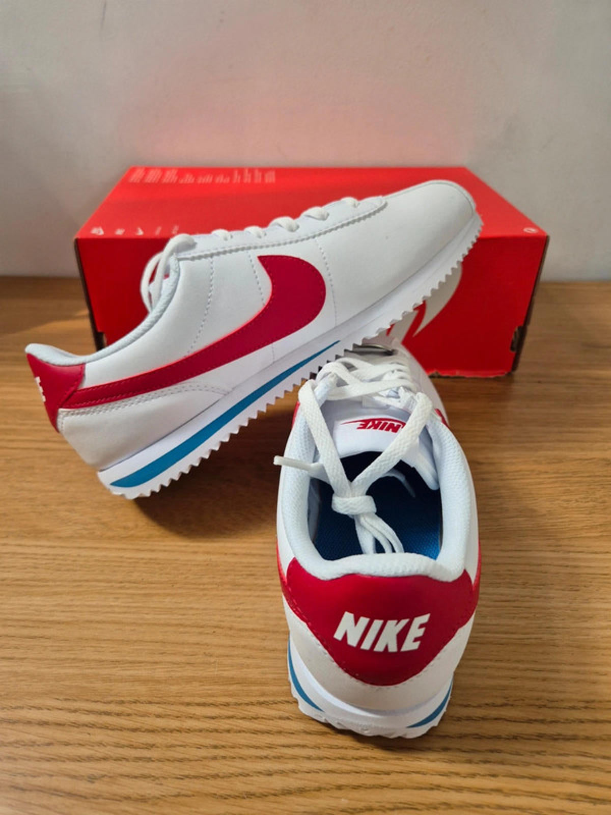 Nike Cortez UK 4 Junior white/Red