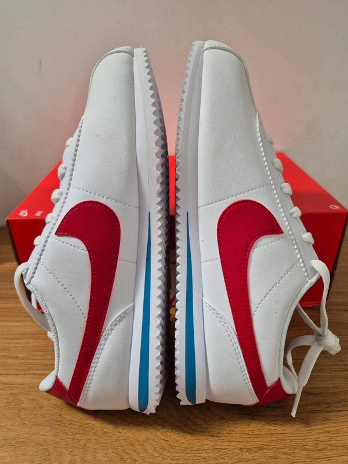 Nike Cortez UK 4 Junior white/Red