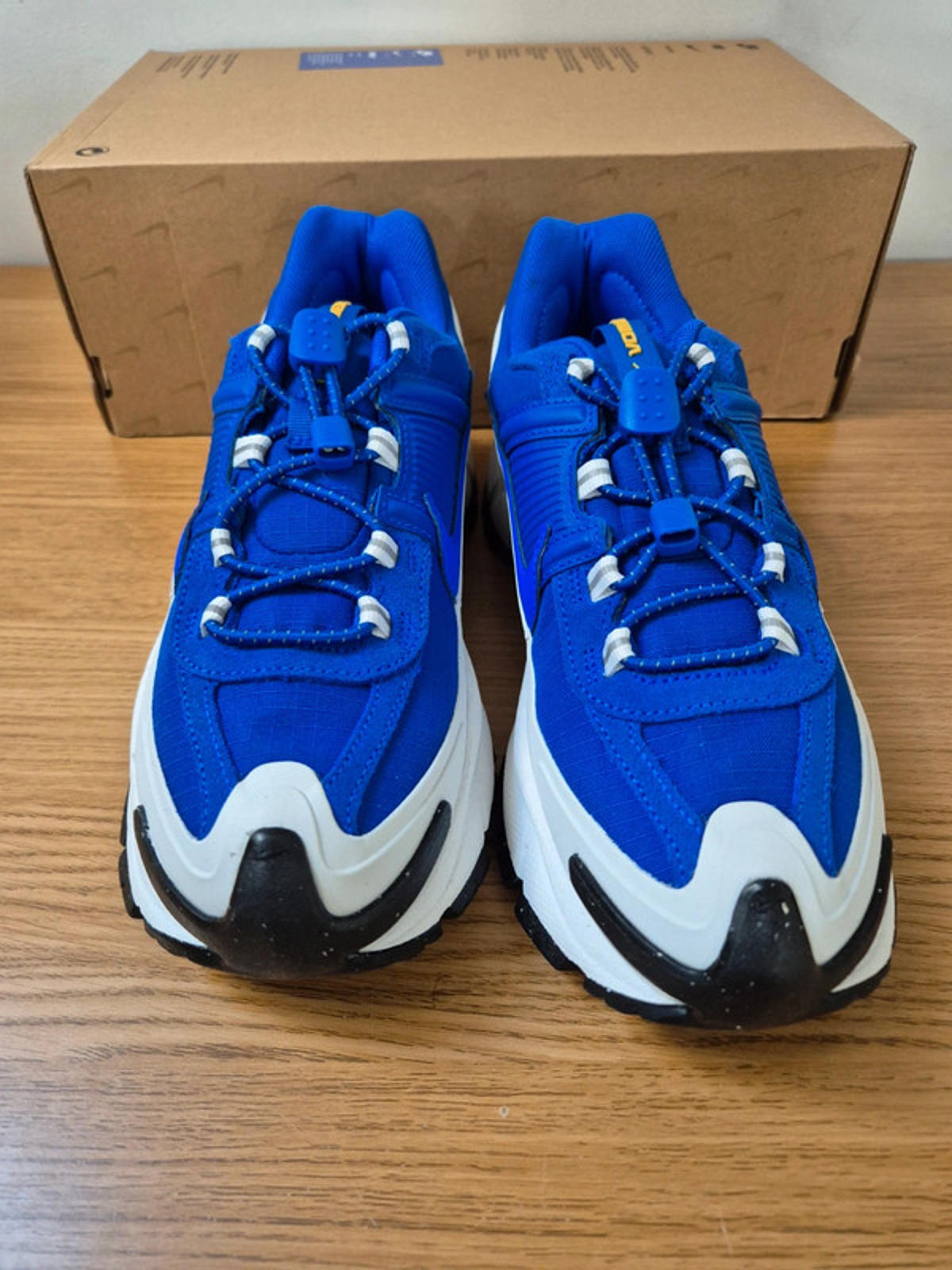 Nike Zoom Vomero Roam UK 5 - Premium Trail Running Shoes