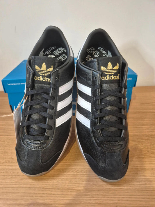 Authentic Adidas Originals Country Japan Shoes ® ( Men Sizes UK: 6.5) Black