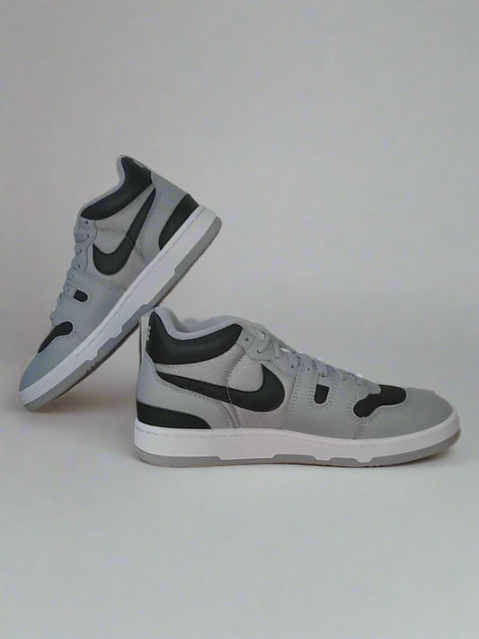 Nike Attack QS UK 4.5