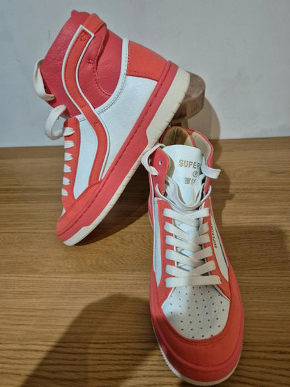 Superdry Mids in pink and white UK 5