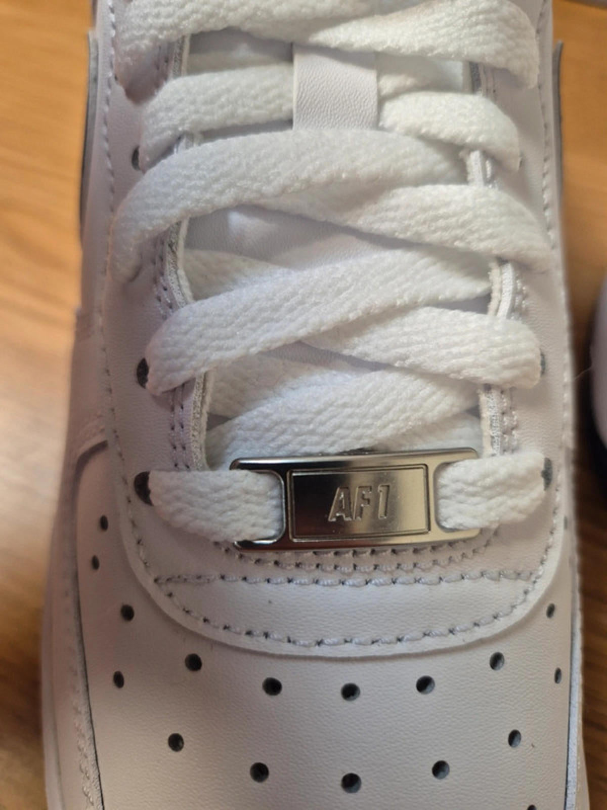 Nike Air Force 1 UK 5.5 White/Navy - Classic Basketball Sneakers