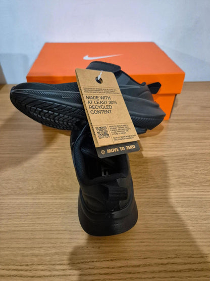 Nike Star Runner UK kids 10.5 - Black