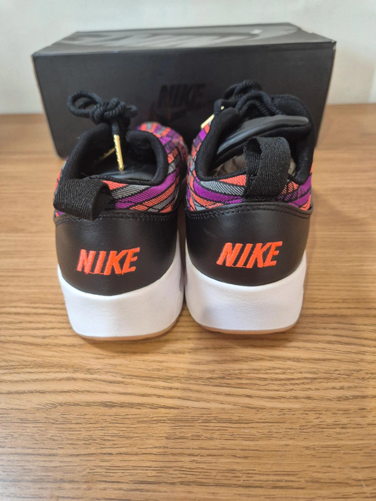 Nike Air Max UK 5 Thea Ultra Women's Running Trainers