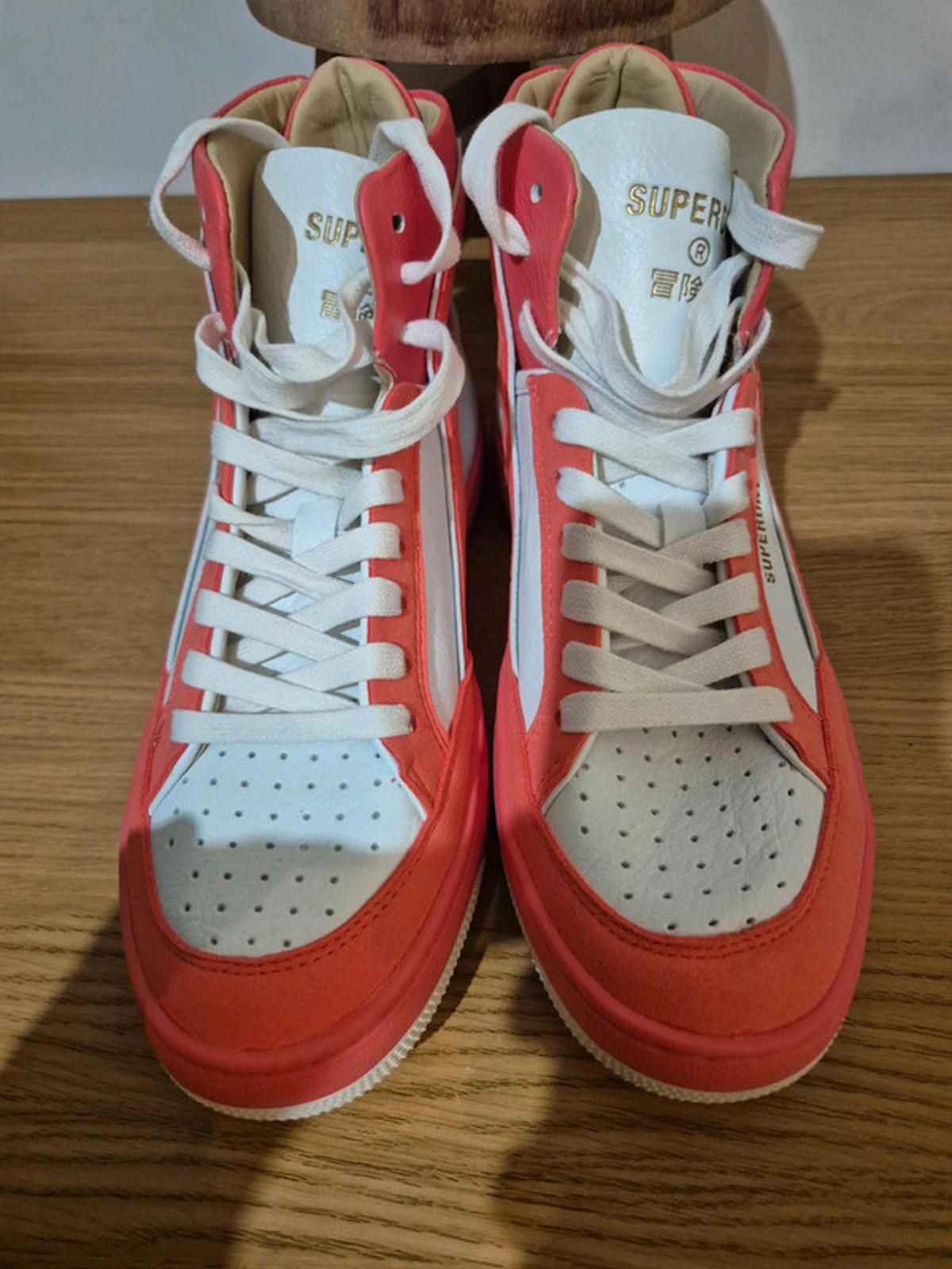 Superdry Mids in pink and white UK 5