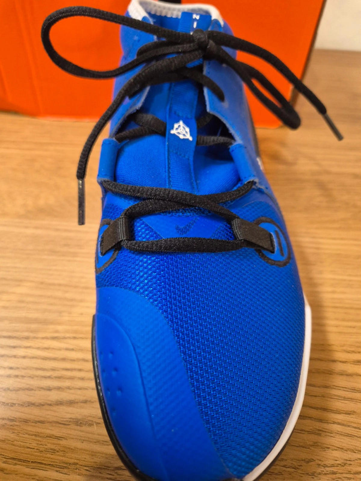 Nike Air Zoom UK 5.5 Blue - Performance Running Shoes