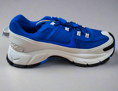 Nike Zoom Vomero Roam UK 5 - Premium Trail Running Shoes