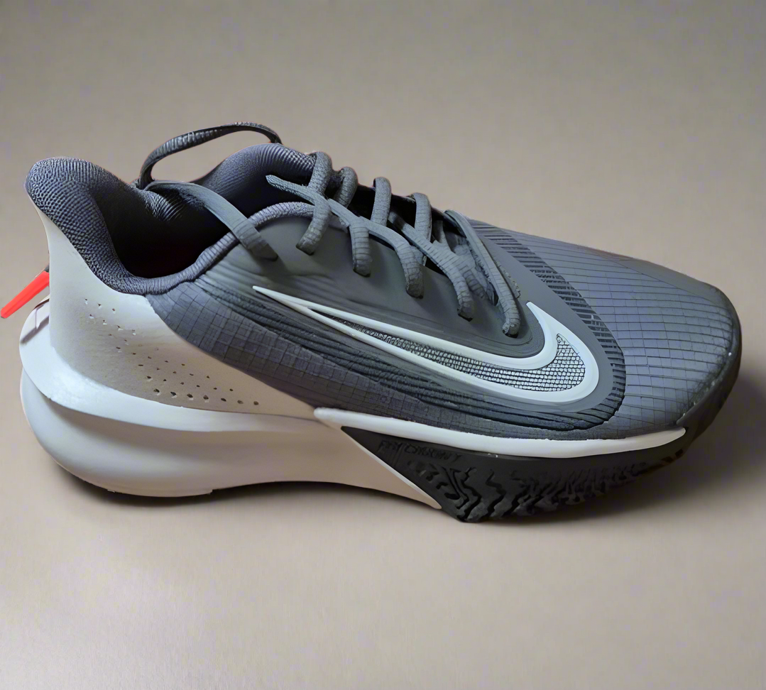 Nike Precision VII UK 3.5 new. Grey/White