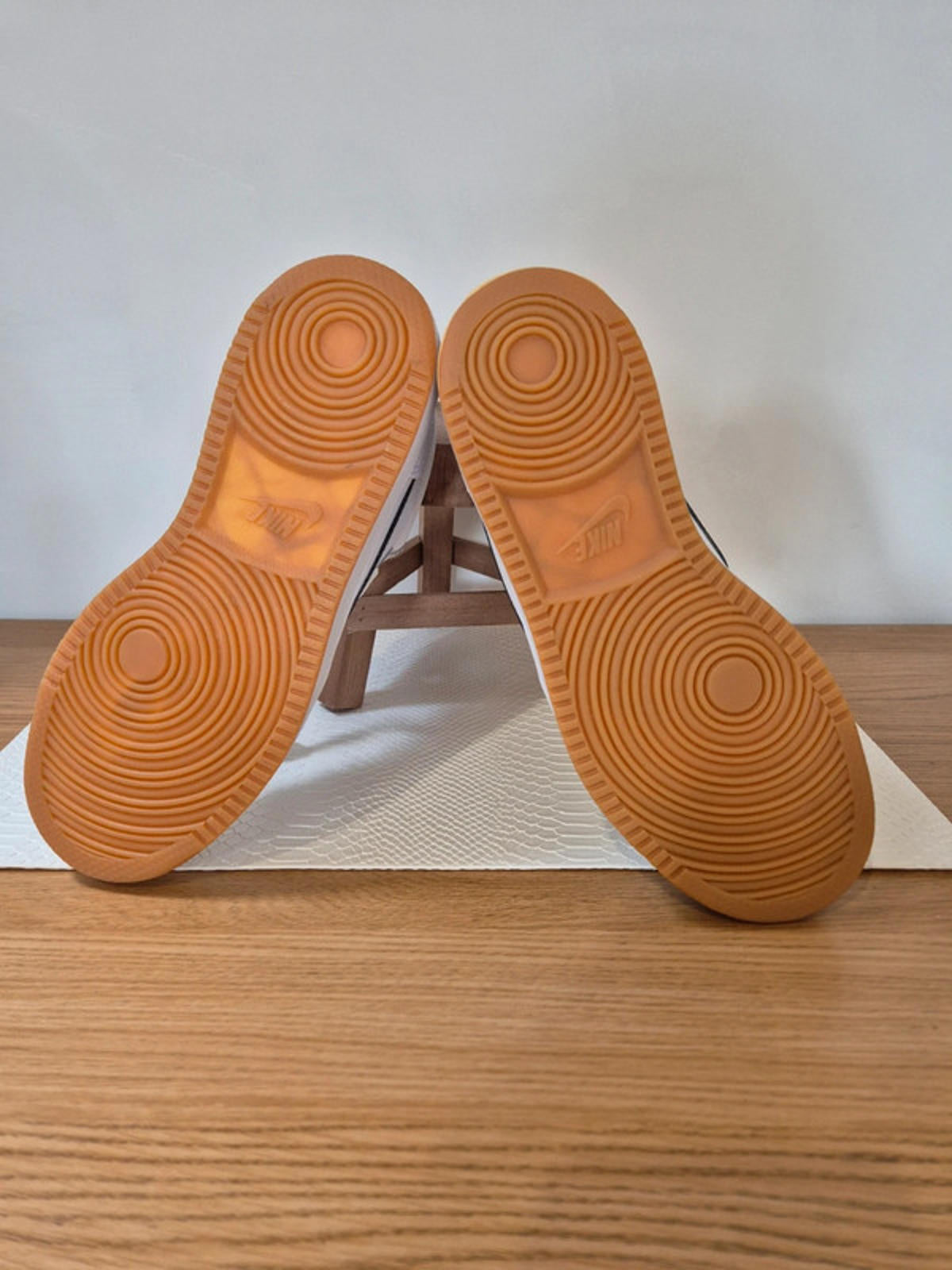 Nike Court Borough MidWhite Obsidian (GS) desire 6