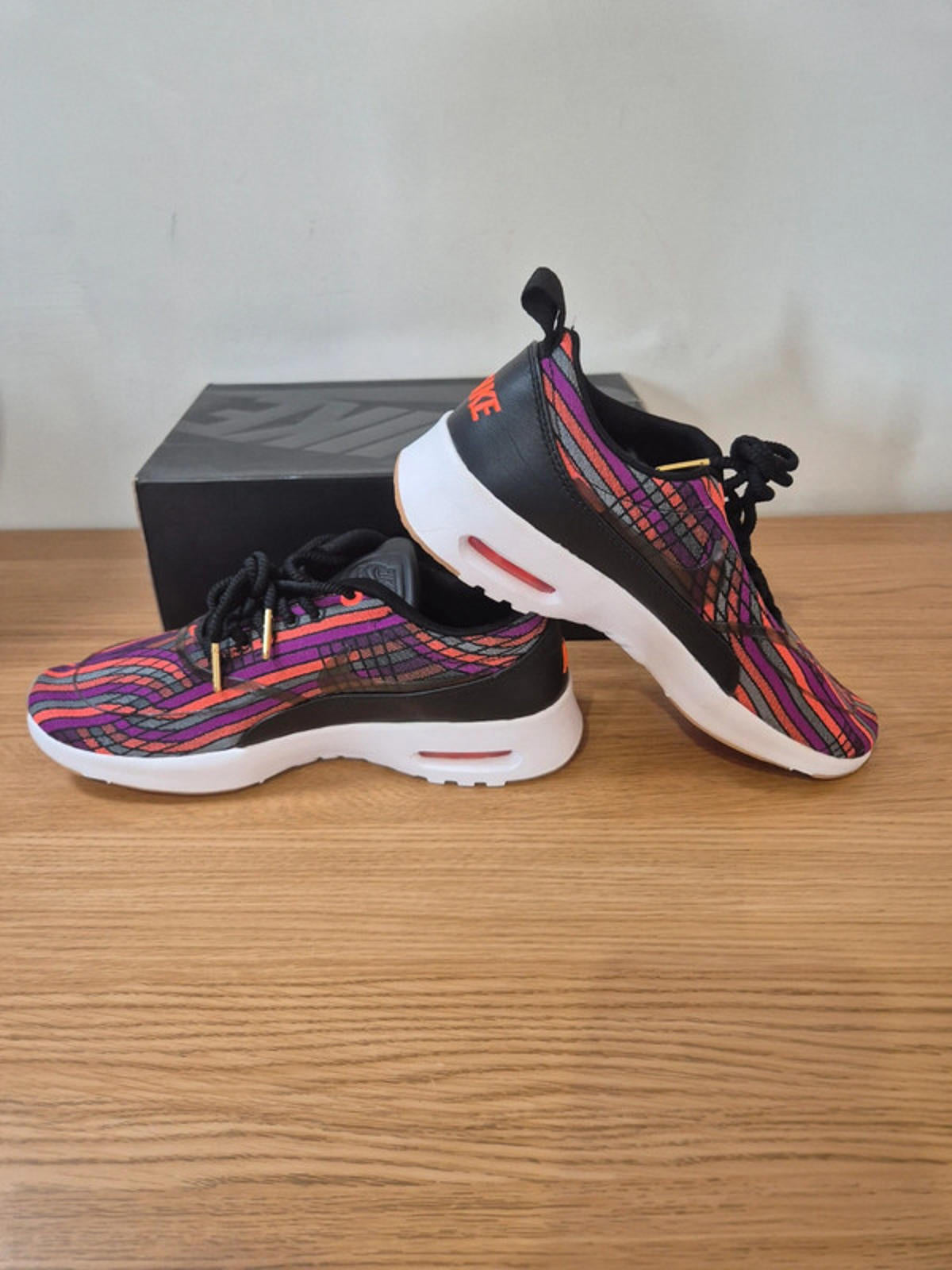 Nike Air Max UK 5 Thea Ultra Women's Running Trainers