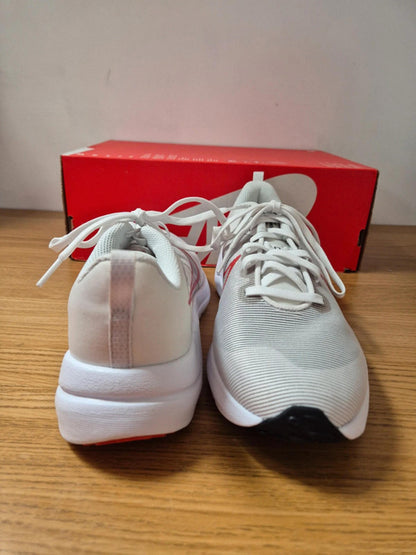 Nike Downshifter 12 uk 7