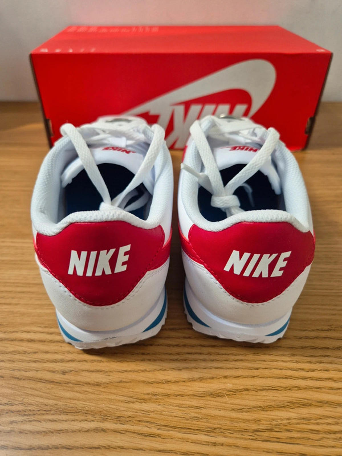 Nike Cortez UK 4 Junior white/Red
