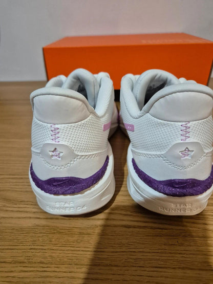 Nike Runners 4 NN UK 6