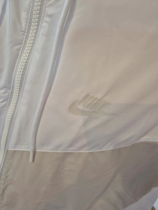 Nike WindRunner uk M beige/White rrp £89.99