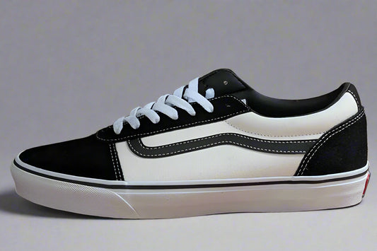 Vans Retro Black/White UK 10