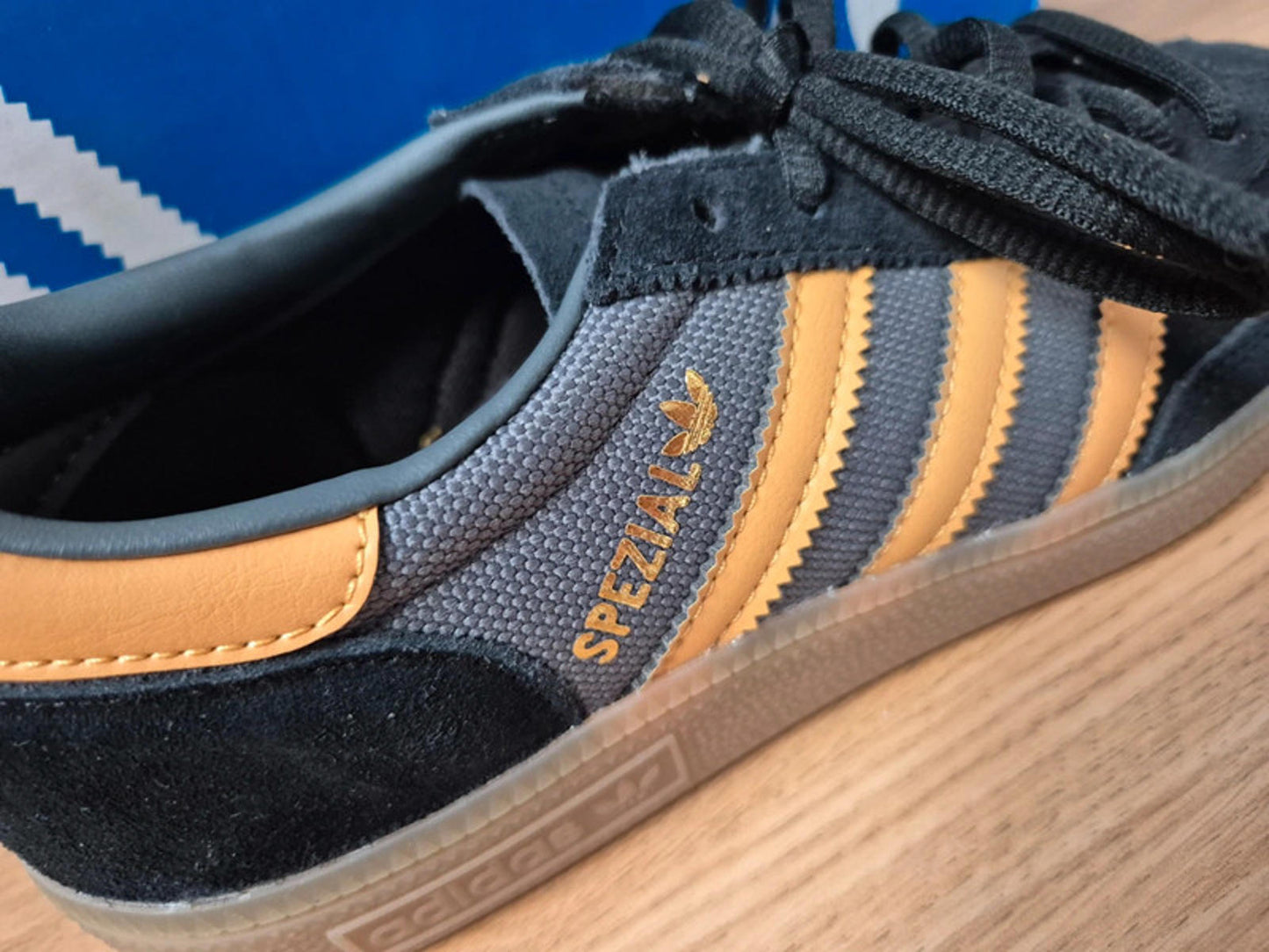 Adidas Handball Spezial UK 5