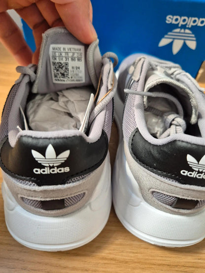 Adidas La trainers Kids