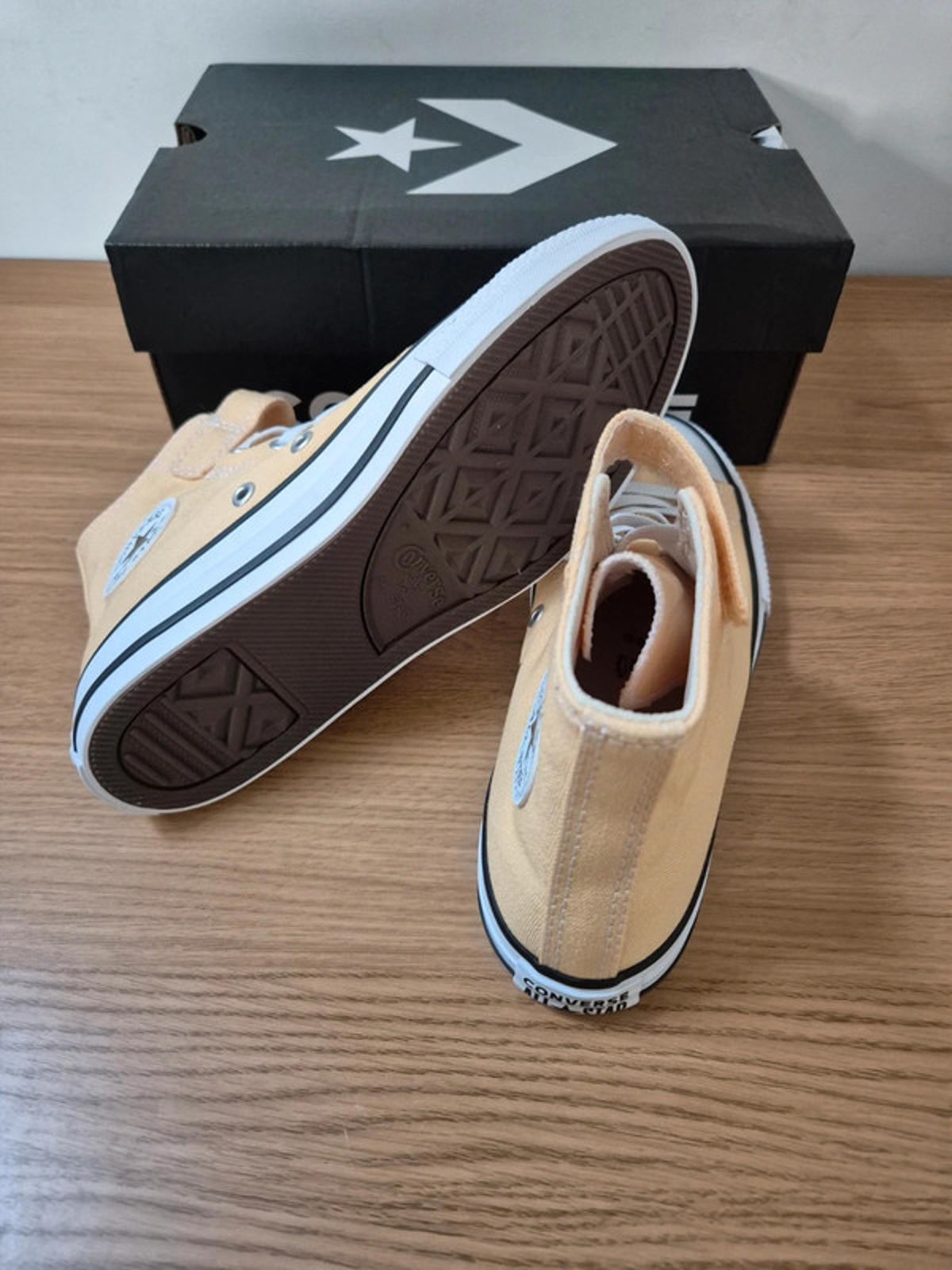 Converse Chuck Taylor Yellow